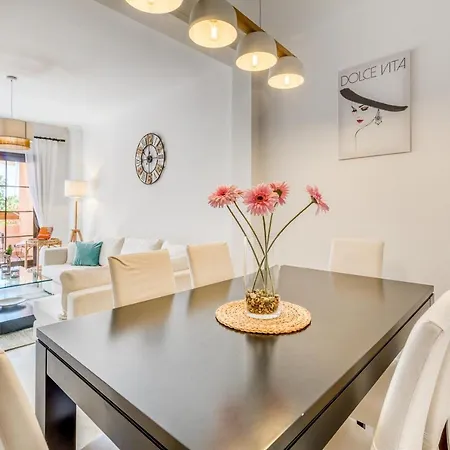 Deluxe Relax With Pool Apartment Estepona