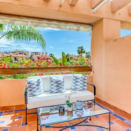 Apartment Deluxe Relax With Pool Estepona