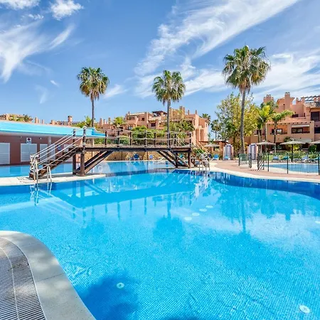 Deluxe Relax With Pool Estepona