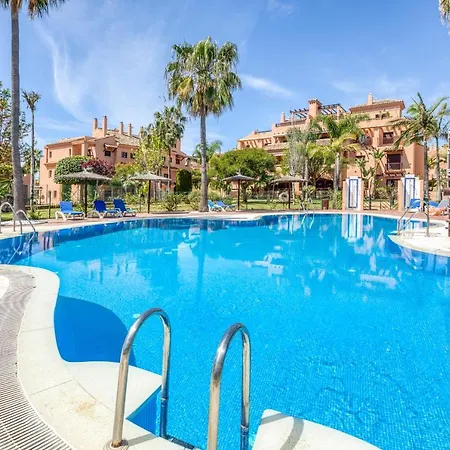 Apartamento Deluxe Relax With Pool